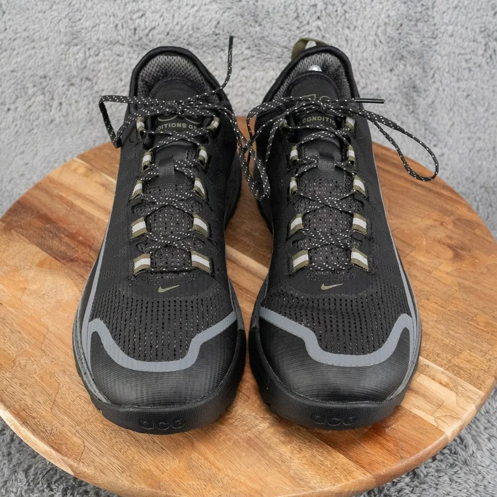 Nike acg air